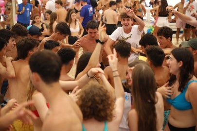 Maccabiah Events - Juniors' Beach Party, Haifa, July 22nd Juniors' Beach Party