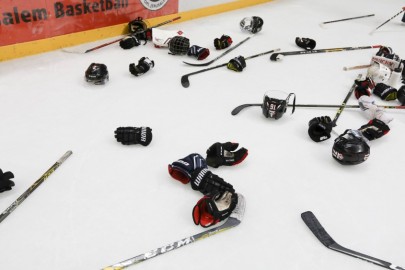 אירועי המכביה - תמונות ממשחקי ההוקי במכביה ה-20 הוקי קרח- הגמר הגדול