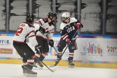 The Games - Ice Hockey, Juniors, Finals CAN-USA, July 22nd Ice Hockey